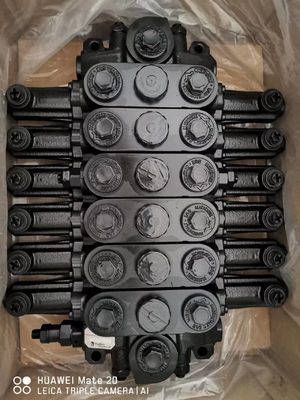 6 Spools Sectional Hydraulic Directional Valves Rated Flow 80L/min 350bar 330*240*155 mm