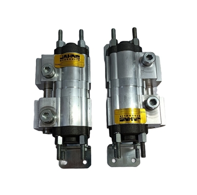 Replace ROZION and JEONFF with Jahns MTO-2-4-A120 GEAR MOTOR Pressure 00 Flow Divider