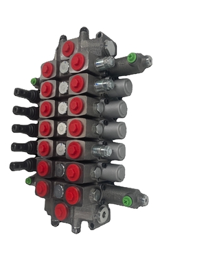 HC-D6/7 Type Hydraulic Directional Control Valve 7 Spools 100L/min Flow 350bar Pressure